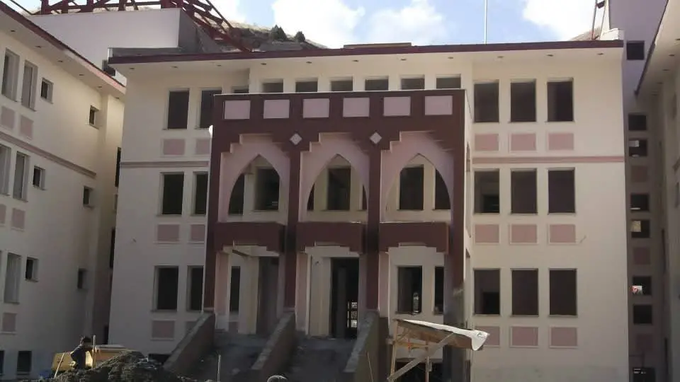 Çatak Anadolu Lisesi | Van